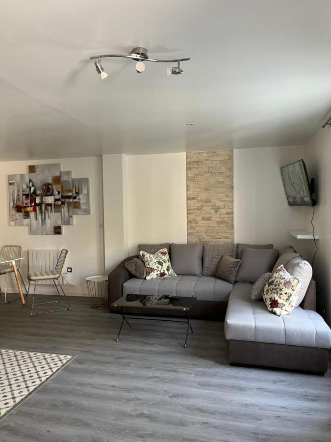 Superbe Appartement Au Bord Du Canal De St Quentin Saint-Quentin  Exterior foto